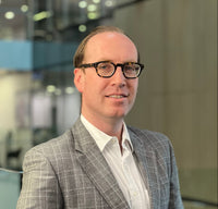 Dr. Wilson Martin